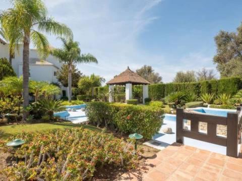Luxury Apartamento En Rio Real Marbella Dış mekan fotoğraf
